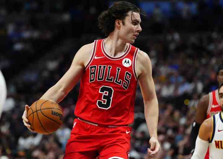 吉迪:初到NBA洗澡时赤脚进浴室 队友都用看疯子的眼神看着我